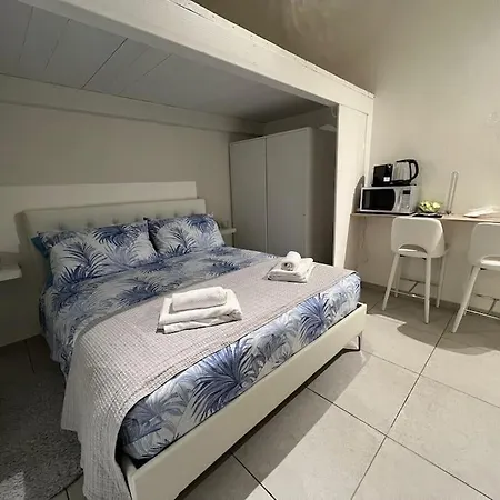 Tiny & Cosy Flat In * Como
