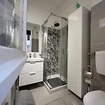 Tiny & Cosy Flat In Apartment Como